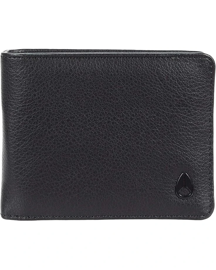 Nixon Pass Faux Leather