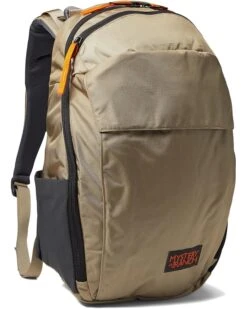 Mystery Ranch District 18